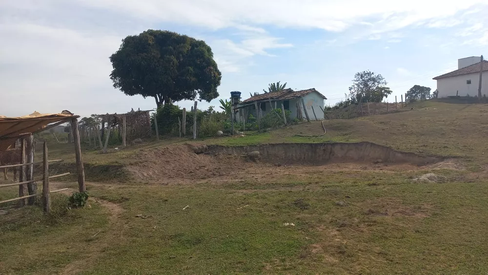 Chácara à venda com 1 quarto, 38500m² - Foto 3