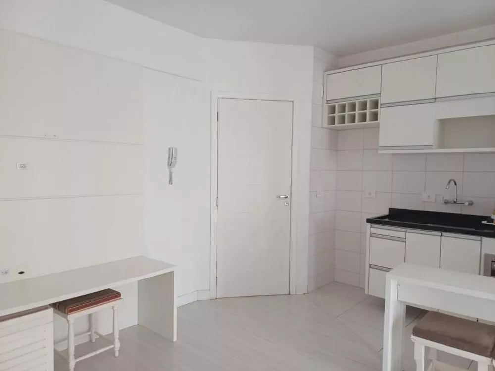 Apartamento à venda com 2 quartos, 51m² - Foto 6