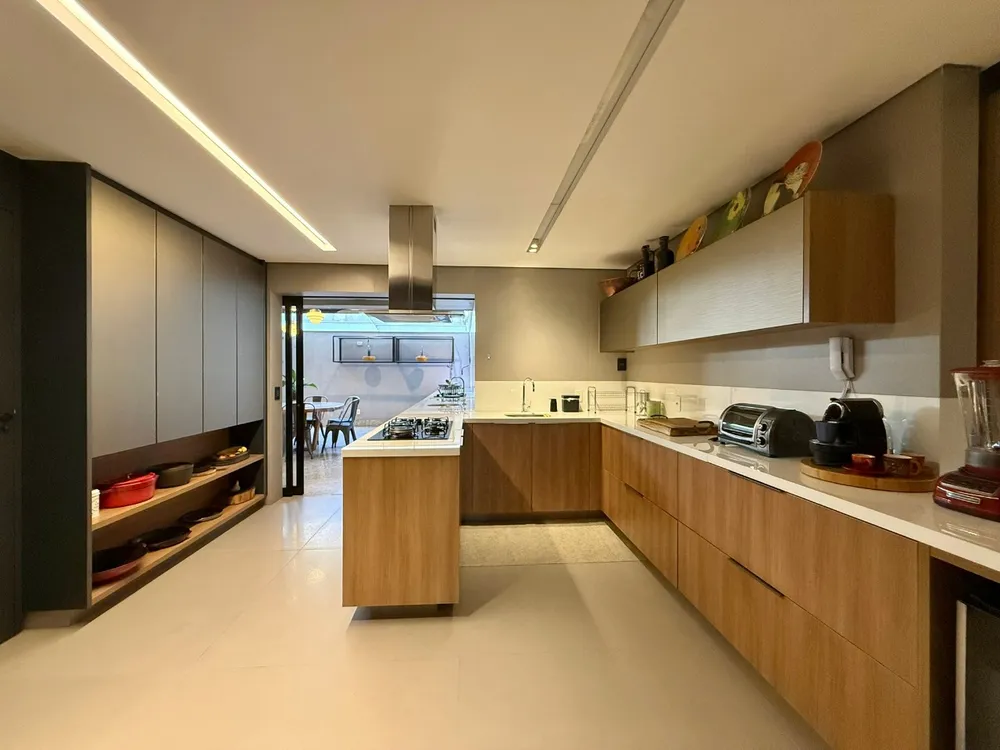 Apartamento, 3 quartos, 200 m² - Foto 6