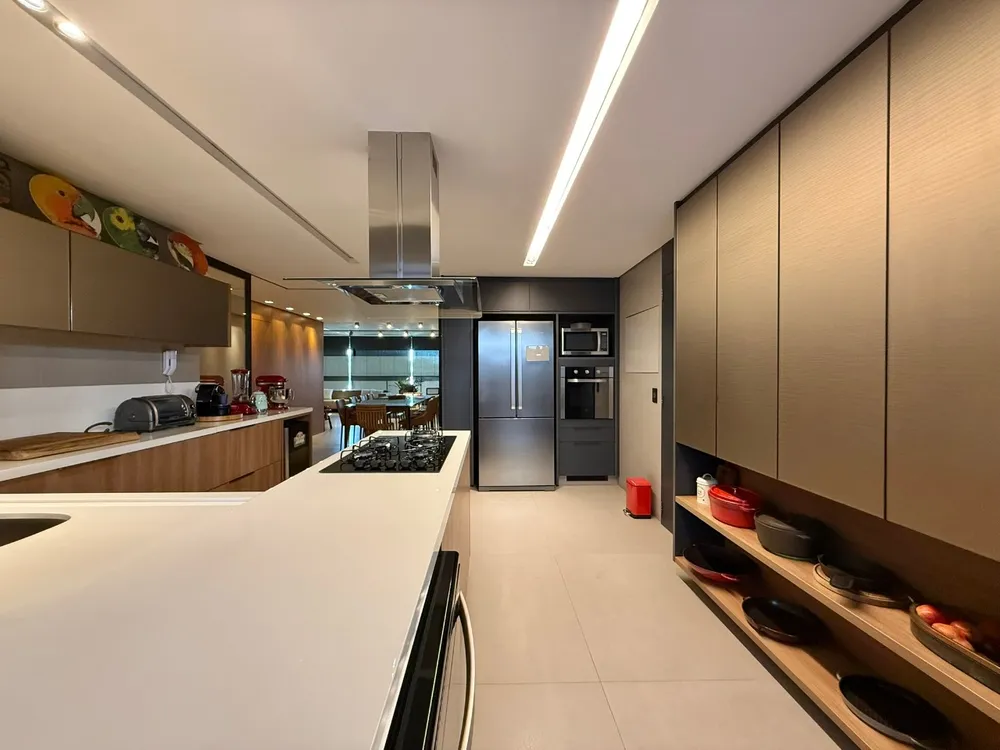 Apartamento, 3 quartos, 200 m² - Foto 12