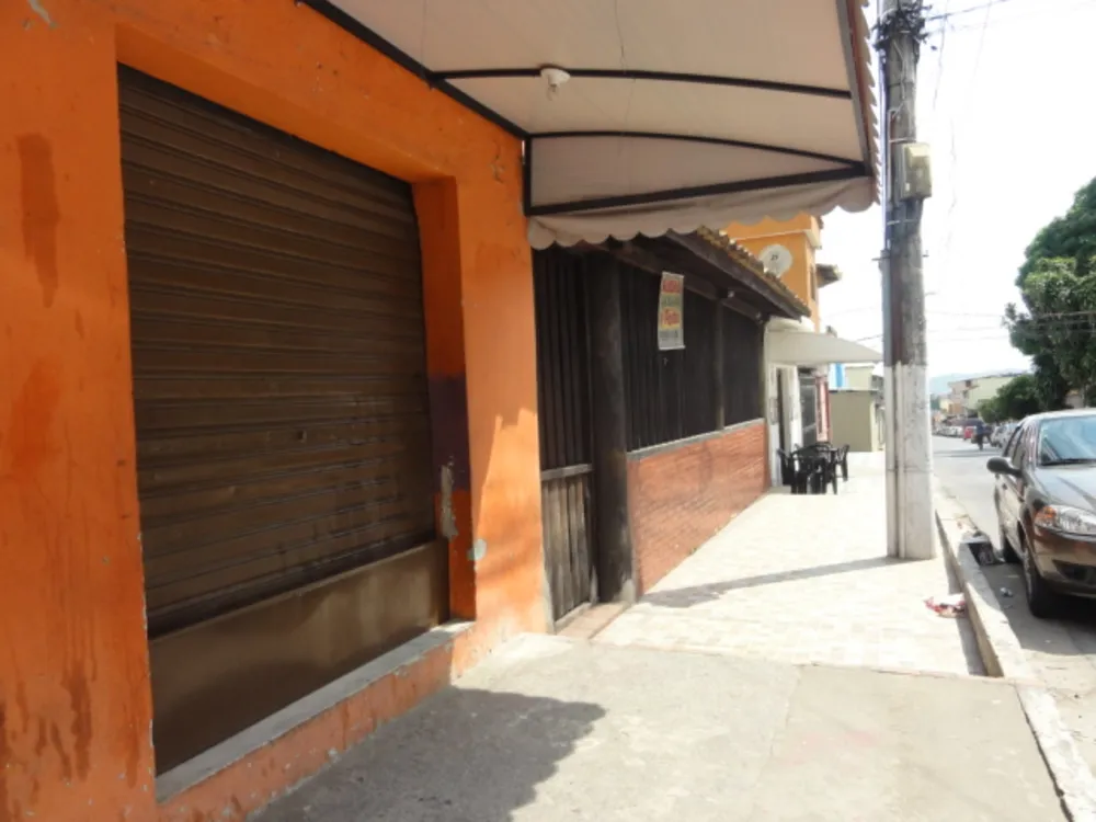 Loja-Salão, 300 m² - Foto 1