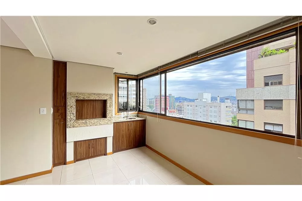 Apartamento à venda com 3 quartos, 143m² - Foto 4