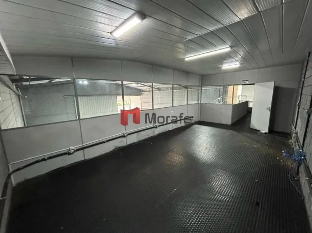 Depósito-Galpão, 670 m² - Foto 1