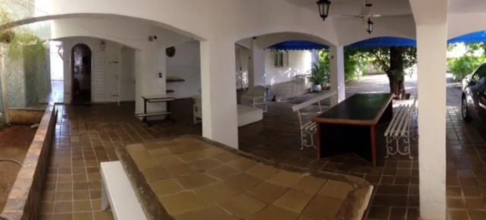 Casa, 5 quartos, 1350 m² - Foto 1
