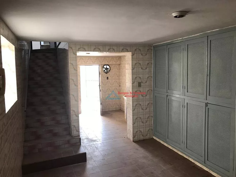 Casa à venda com 5 quartos, 278m² - Foto 25