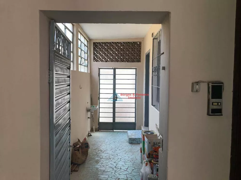 Casa à venda com 5 quartos, 278m² - Foto 15