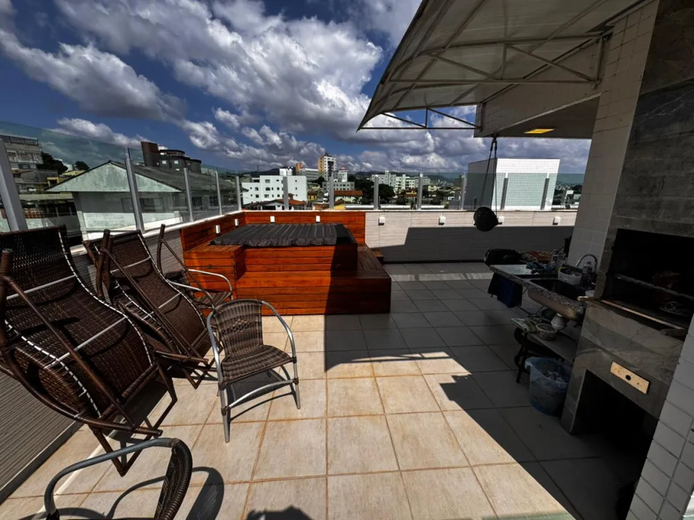 Cobertura, 3 quartos, 180 m² - Foto 1