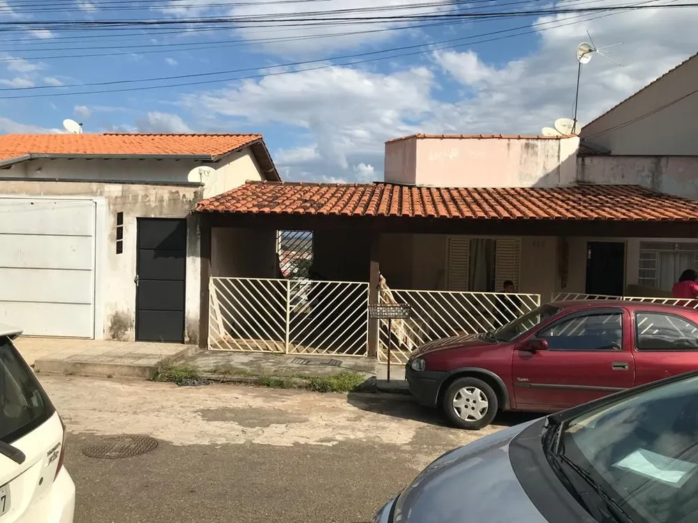 Casa, 3 quartos, 295 m² - Foto 1