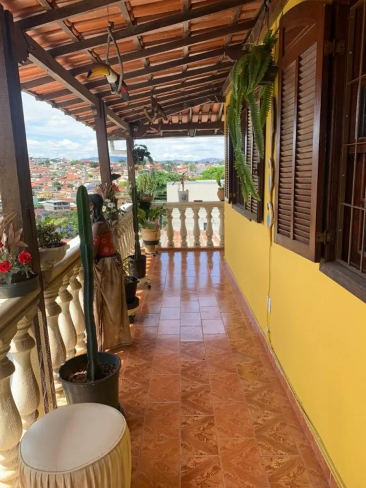 Casa, 5 quartos, 200 m² - Foto 4