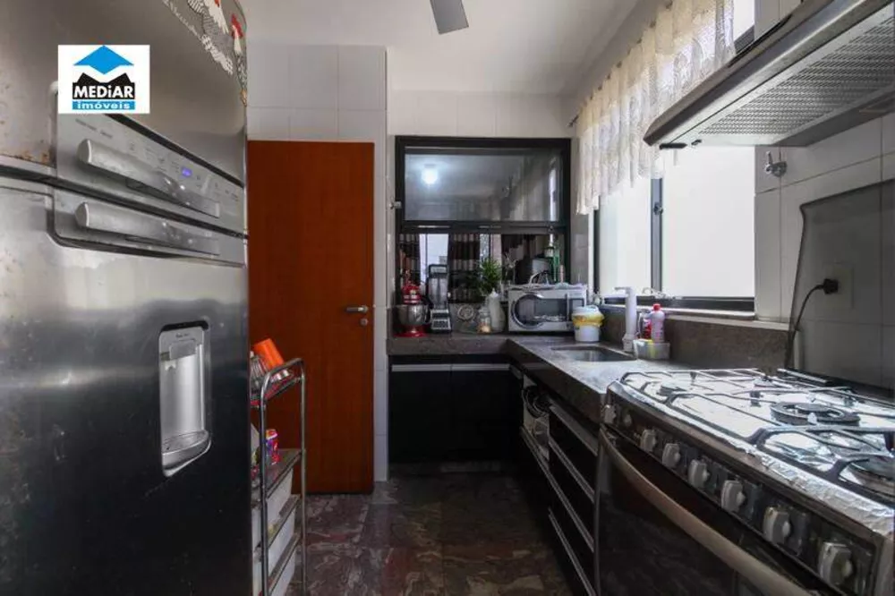 Apartamento à venda com 3 quartos, 113m² - Foto 13