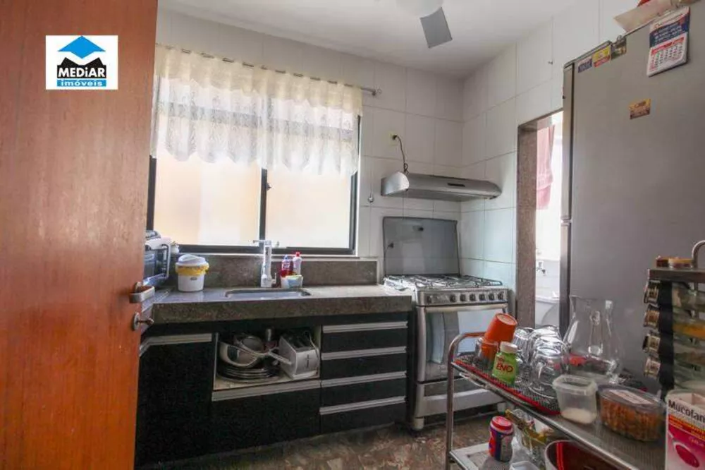 Apartamento à venda com 3 quartos, 113m² - Foto 14