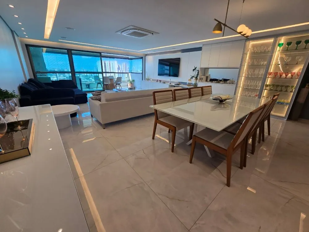 Apartamento, 4 quartos, 234 m² - Foto 1