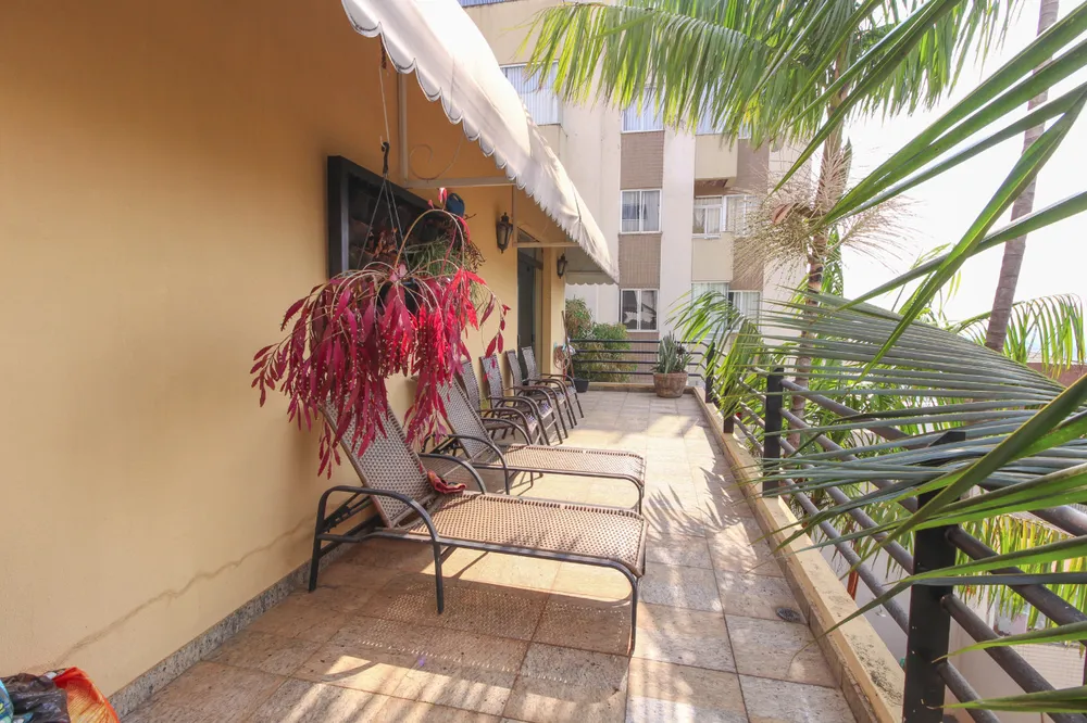 Casa, 4 quartos, 407 m² - Foto 1