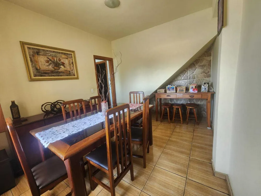 Casa, 8 quartos, 180 m² - Foto 4