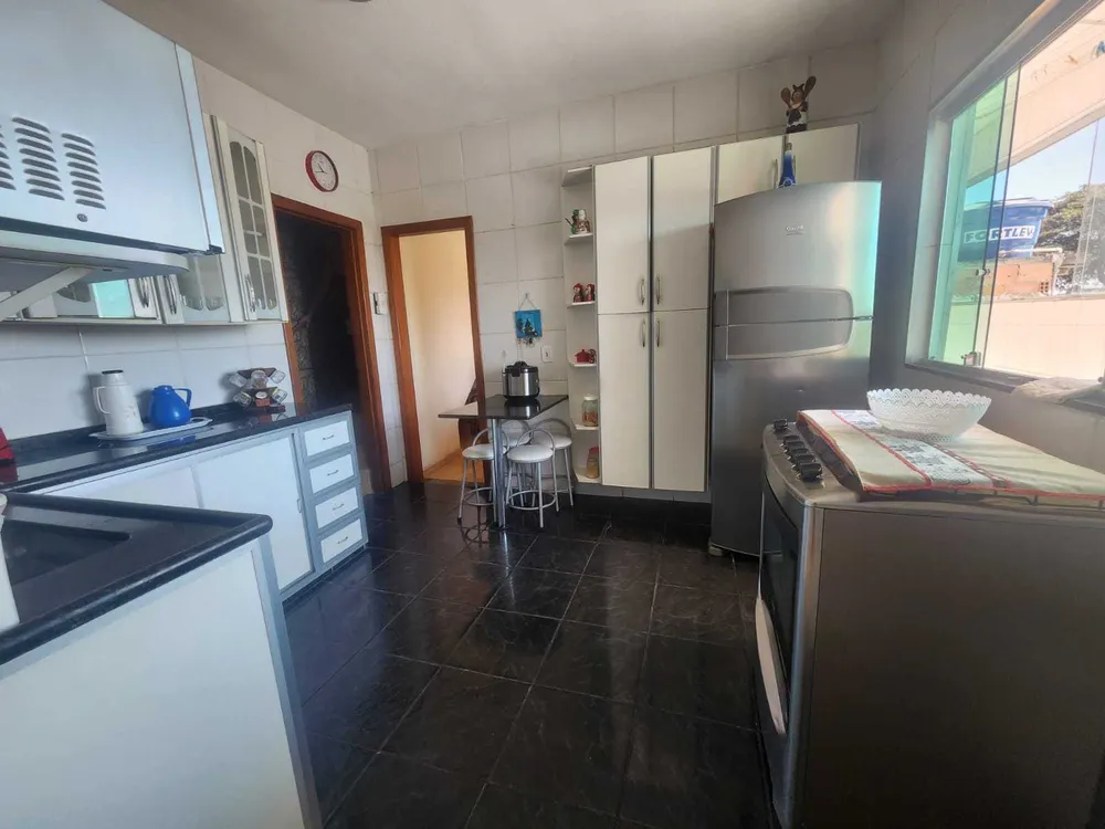 Casa, 8 quartos, 180 m² - Foto 5