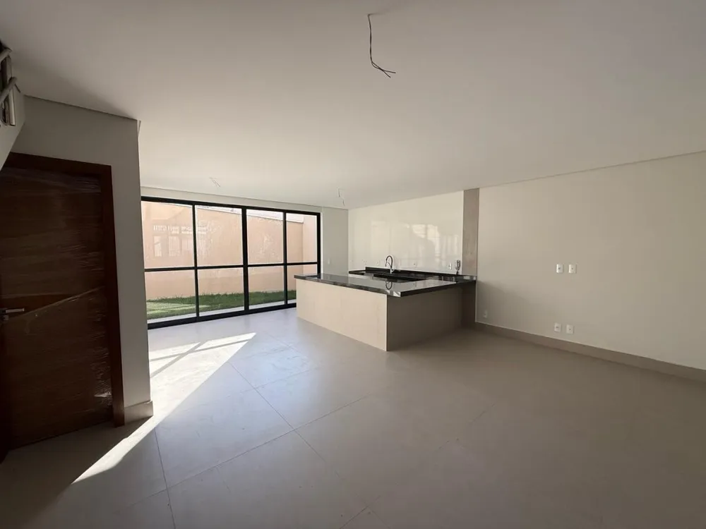 Casa, 3 quartos, 160 m² - Foto 2