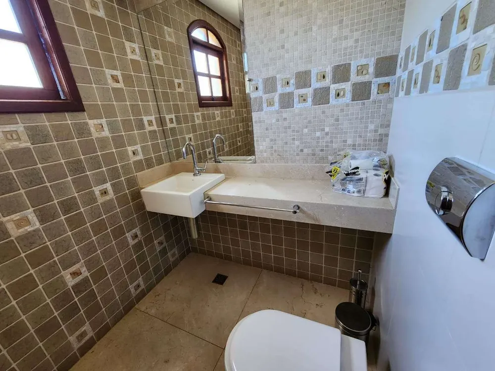 Casa, 5 quartos, 360 m² - Foto 1