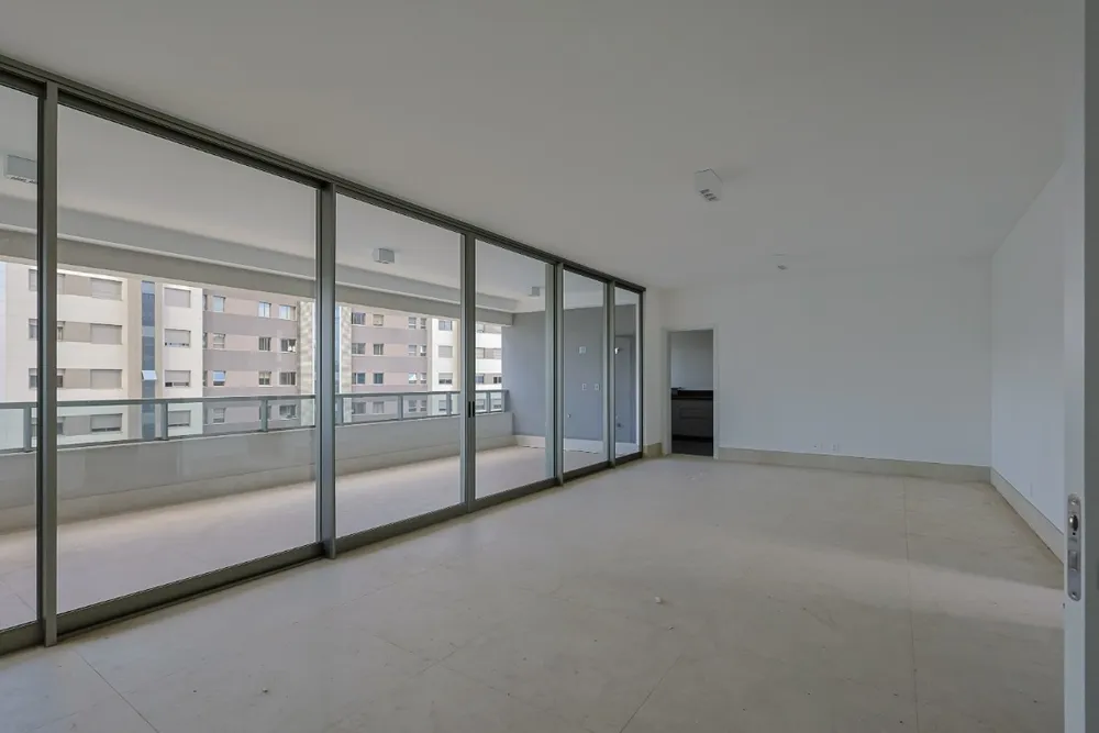 Apartamento, 4 quartos, 208 m² - Foto 1