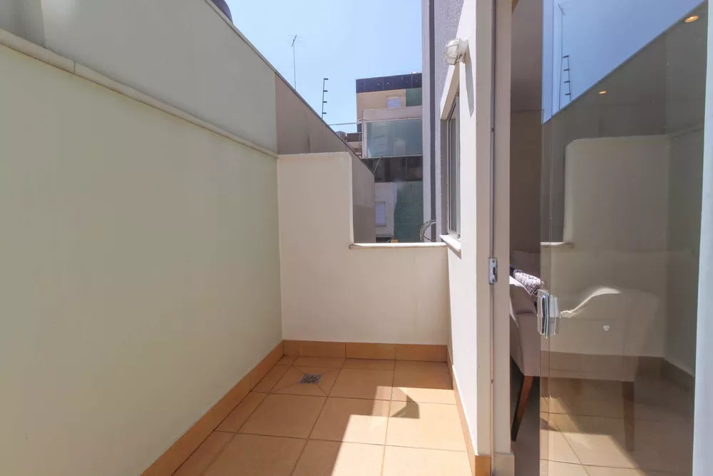 Apartamento à venda com 2 quartos, 60m² - Foto 20