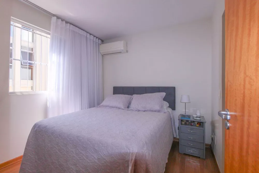 Apartamento à venda com 2 quartos, 60m² - Foto 12