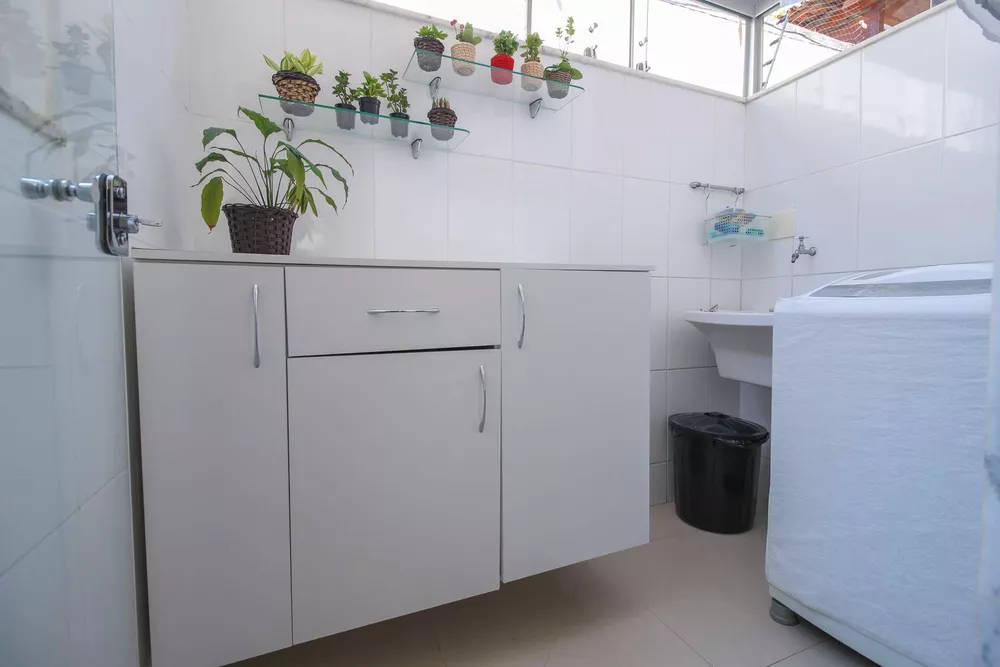 Apartamento à venda com 2 quartos, 60m² - Foto 19