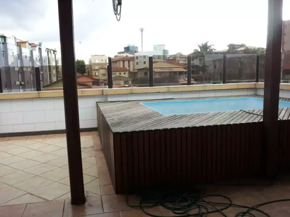 Cobertura, 4 quartos, 240 m² - Foto 1