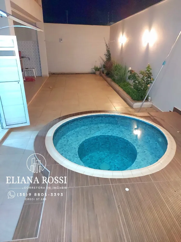 Casa, 5 quartos, 404 m² - Foto 1