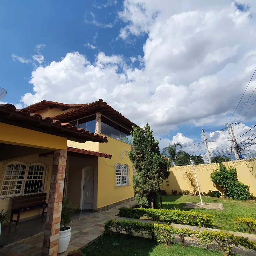 Casa, 4 quartos, 300 m² - Foto 1