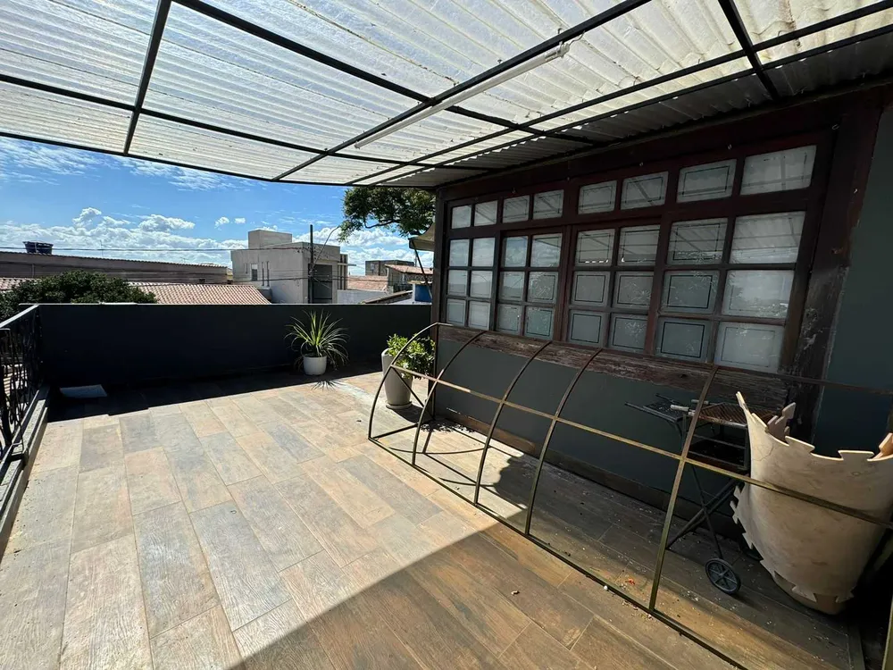 Casa, 4 quartos, 300 m² - Foto 3
