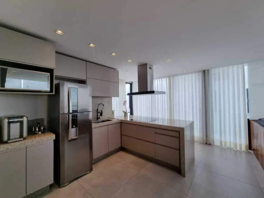 Cobertura, 4 quartos, 240 m² - Foto 5