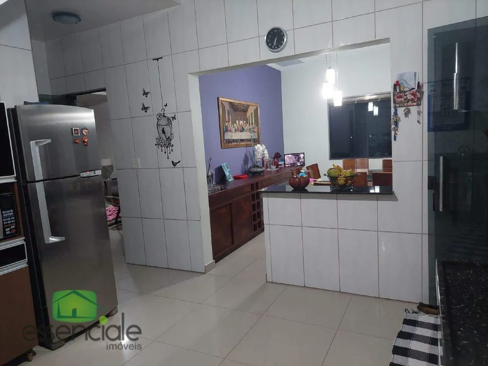 Casa, 3 quartos, 300 m² - Foto 8