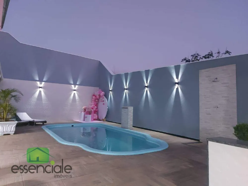Casa, 3 quartos, 300 m² - Foto 1
