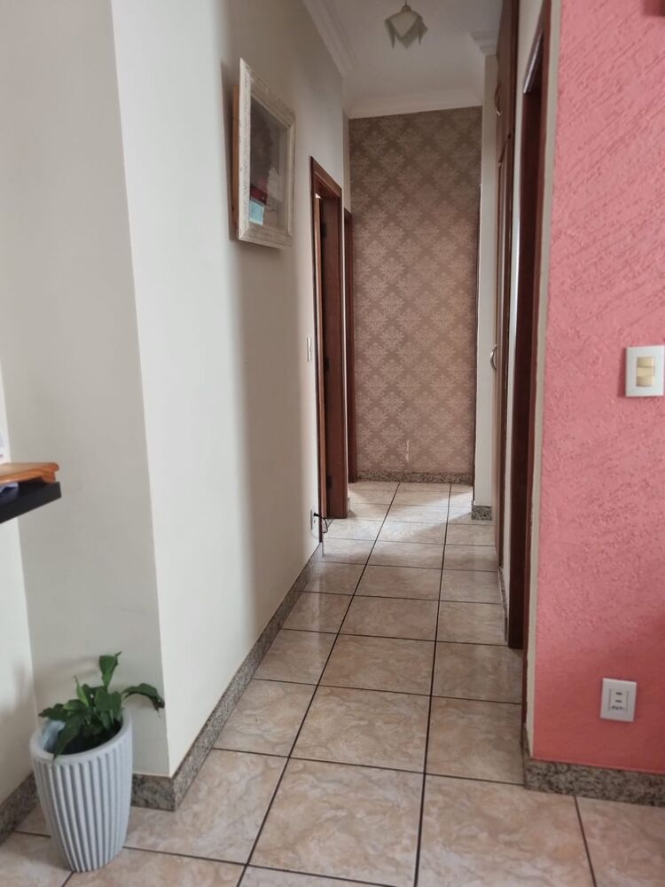 Apartamento à venda com 3 quartos, 84m² - Foto 3