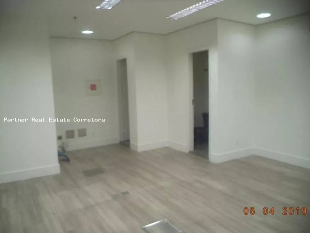 Conjunto Comercial-Sala à venda com 1 quarto, 37m² - Foto 4