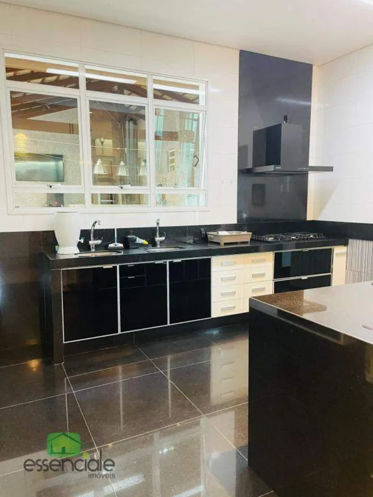 Casa, 3 quartos, 385 m² - Foto 3