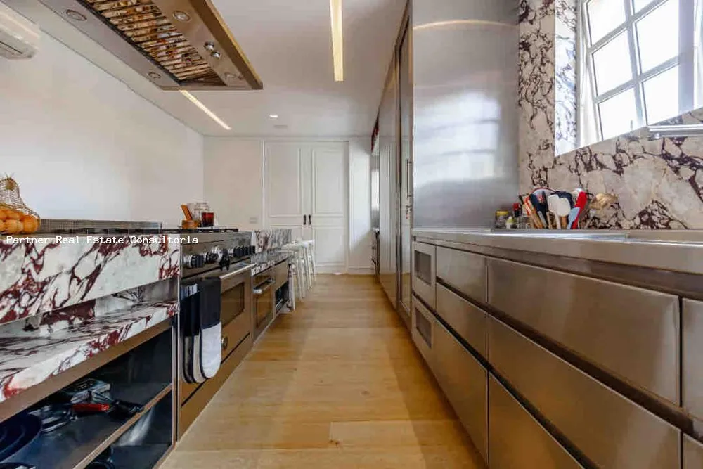 Apartamento, 3 quartos, 365 m² - Foto 1