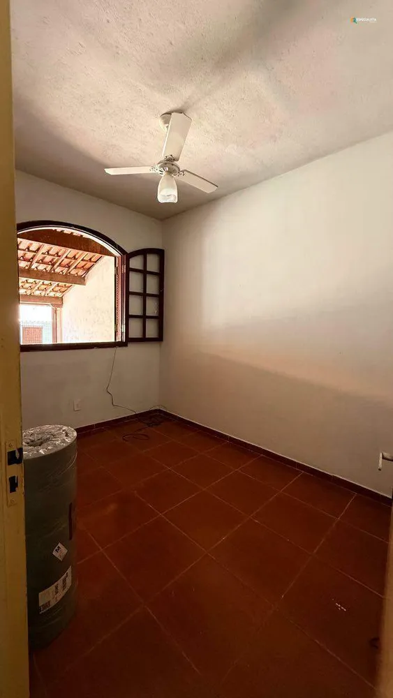 Casa, 3 quartos, 101 m² - Foto 2