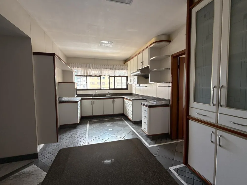 Apartamento, 4 quartos, 330 m² - Foto 4