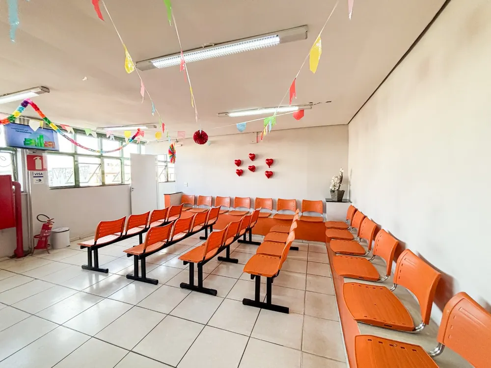 Loja-Salão, 368 m² - Foto 1