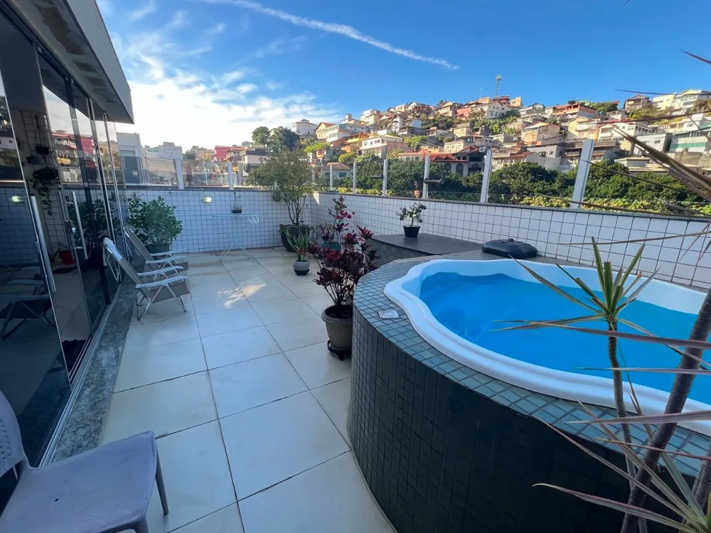Cobertura, 3 quartos, 210 m² - Foto 1