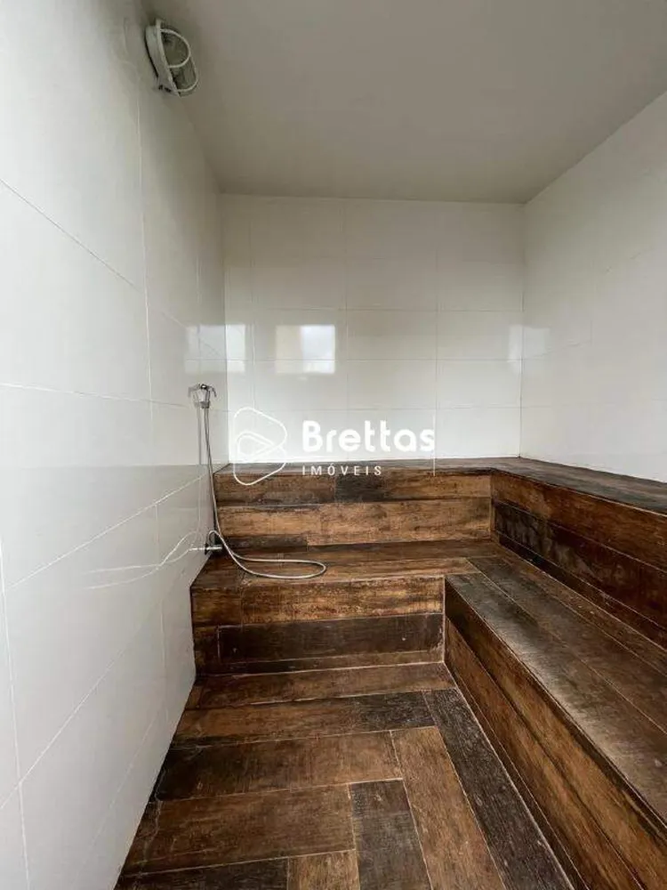 Casa, 4 quartos, 252 m² - Foto 4