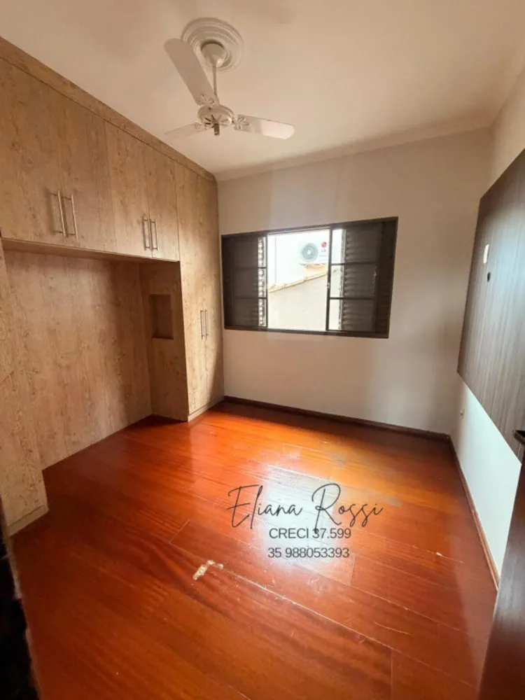 Casa, 4 quartos, 240 m² - Foto 12
