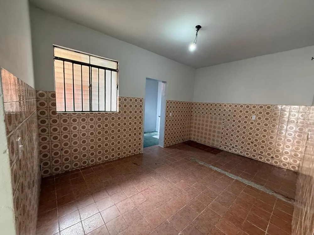 Casa, 2 quartos, 70 m² - Foto 1