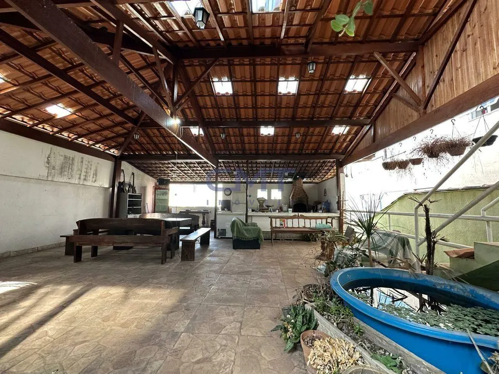 Casa, 4 quartos, 330 m² - Foto 24