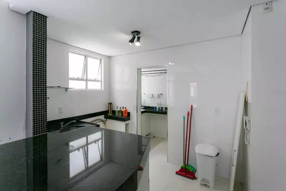 Apartamento à venda com 2 quartos, 66m² - Foto 15