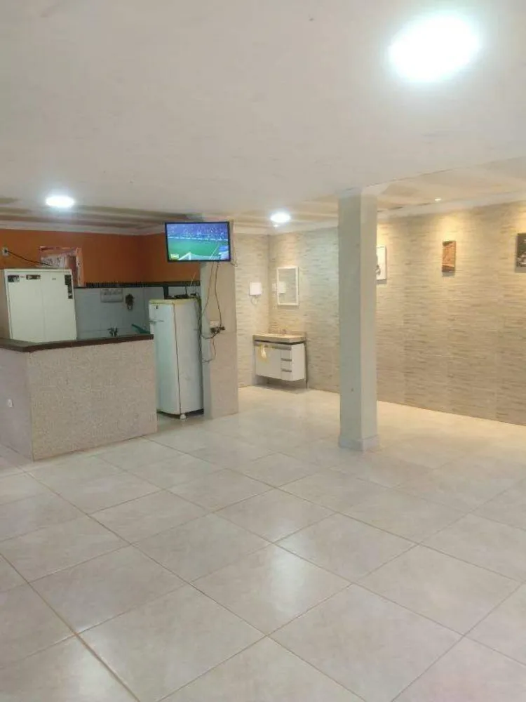 Casa, 3 quartos, 245 m² - Foto 6