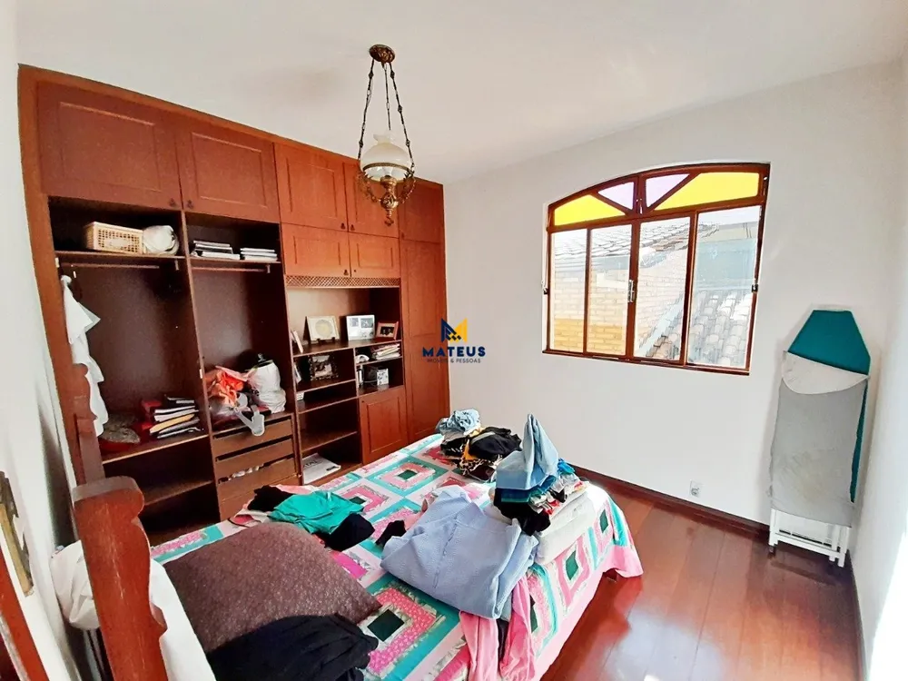 Casa, 5 quartos, 300 m² - Foto 3