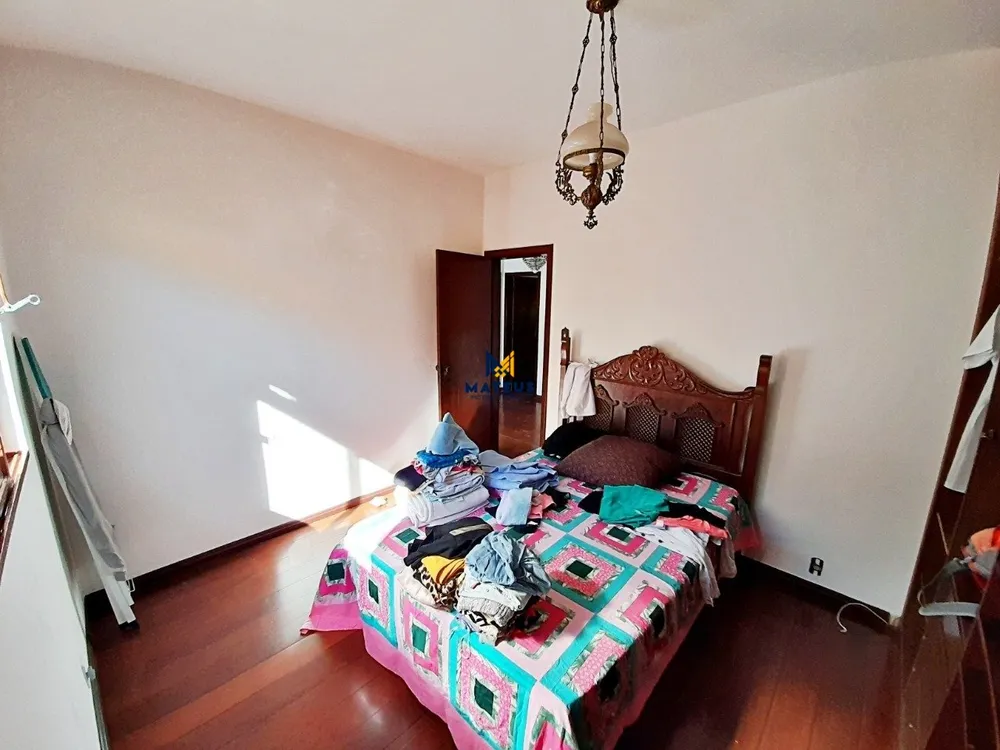 Casa, 5 quartos, 300 m² - Foto 4
