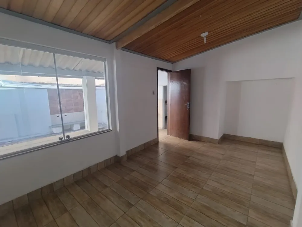 Casa, 4 quartos, 105 m² - Foto 2