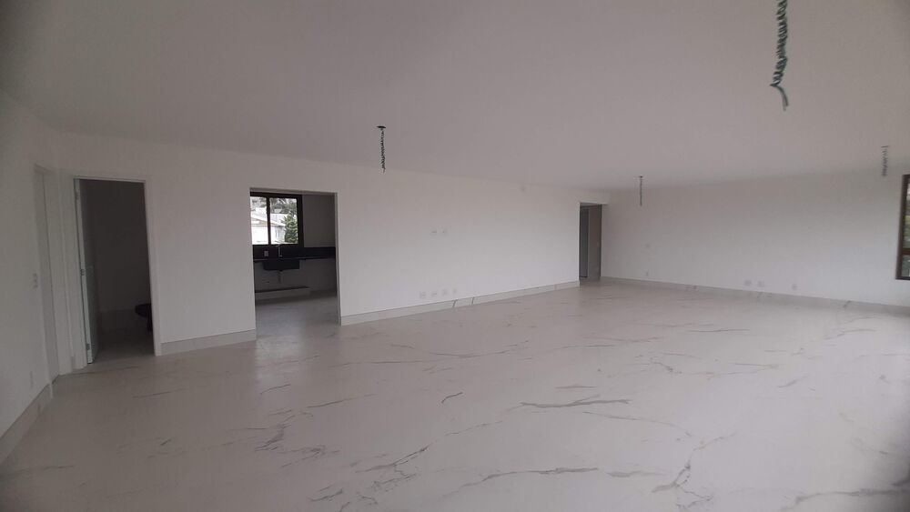 Apartamento à venda com 4 quartos, 186m² - Foto 14